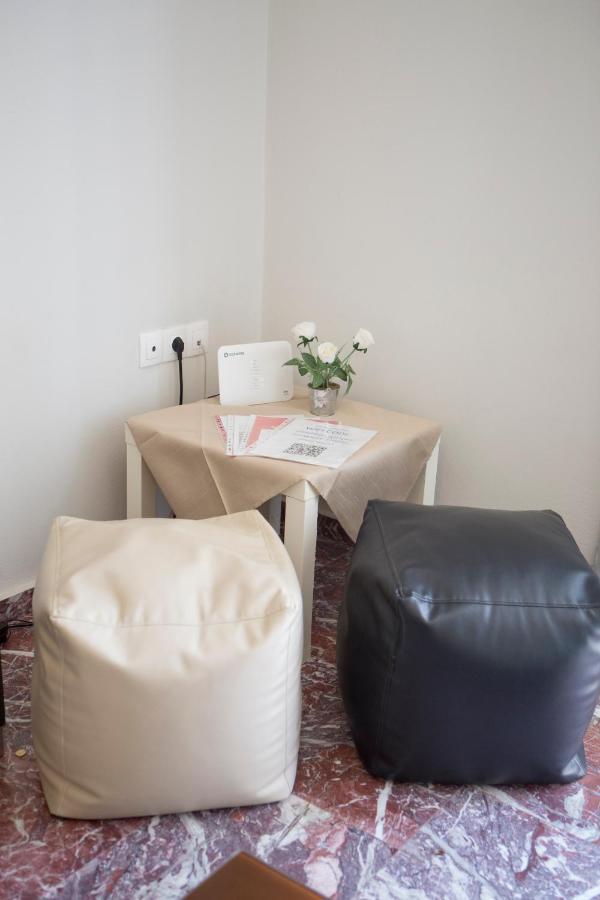 Dounavishomes - 400m From The Port Apartment Ermoupoli