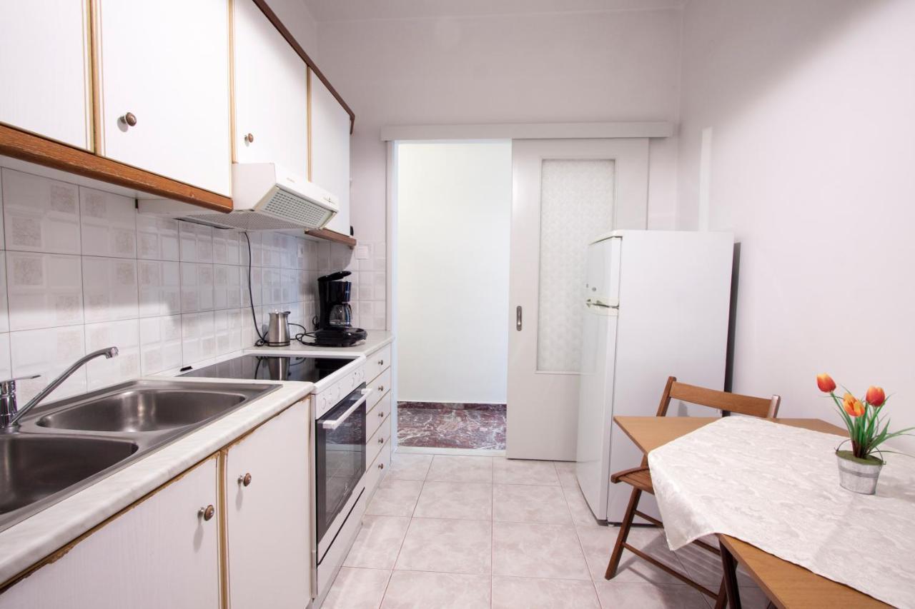 Dounavishomes - 400m From The Port *